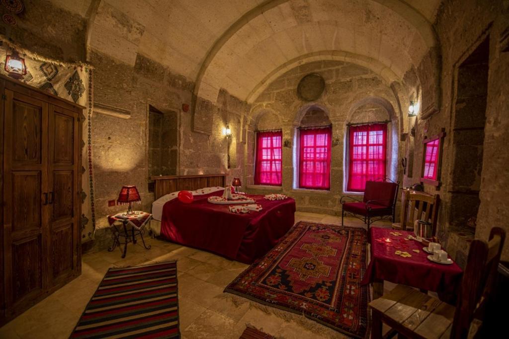 Cappadocia Antique Gelveri Cave Hotel グザルユルト エクステリア 写真