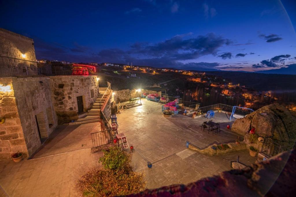 Cappadocia Antique Gelveri Cave Hotel グザルユルト エクステリア 写真